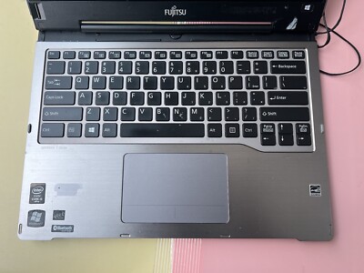 FUJITU Core i5 1920×1080 Fujitsu UH-X 12th Gen Intel Evo Core i5 13.3 inch(33cm) FHD