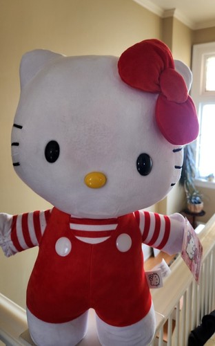 New Hello Kitty Plush 21" JUMBO! Super adorable!!! Valentine Love - Picture 3 of 11