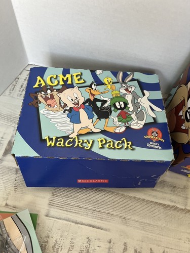 Paquete de libros Looney Tunes Wacky Adventures gafas escolásticas cojín Whoopee etc. - Imagen 10 de 14