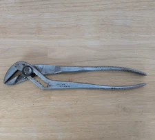 CHICAGO SPECIALTY MFG. CO. “SPEEDY” TONGUE AND GROOVE PLIERS 10”