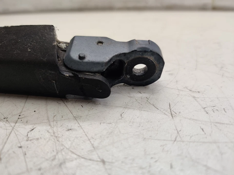 BRACCIO TERGICRISTALLO POSTERIORE HYUNDAI TUCSON JM  - Immagine 2 di 3