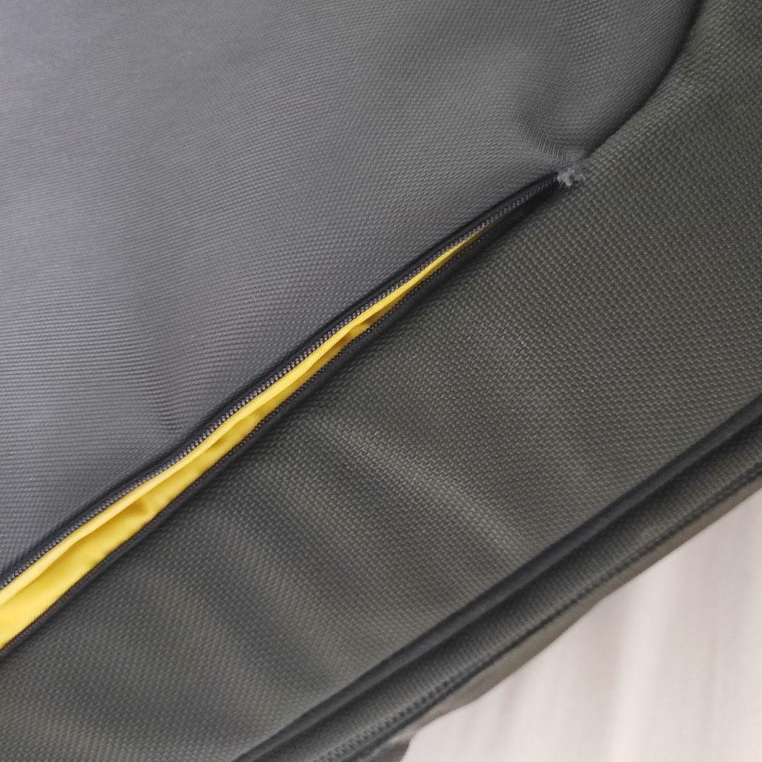 Incase Slim Gig Bag Semi-Hard Case Guitar | eBay Incase Slim Gig Bag Semi-Hard Case Guitar | eBay