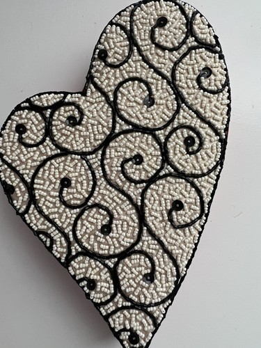 Katherine's Collection Beaded Heart Gift Box Red Satin 9"x6" Valentines Day - Picture 2 of 6