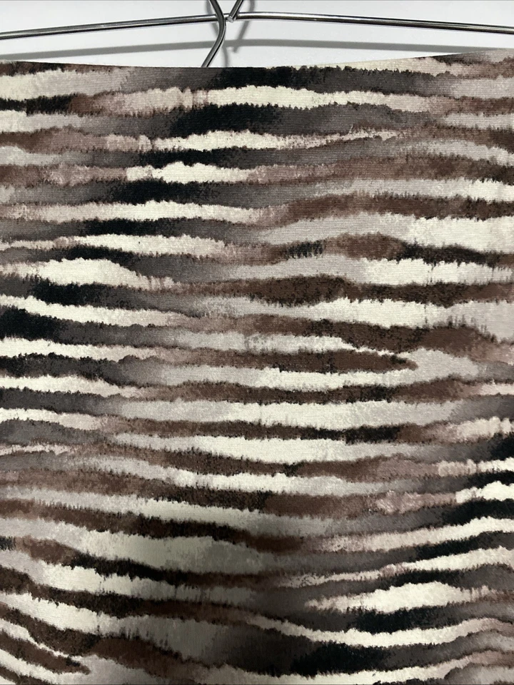 Maxi Falda Tommy Bahama Para Mujer Talla S Estampado Animal Elástica Cebra Marrón Foto 3 de 4