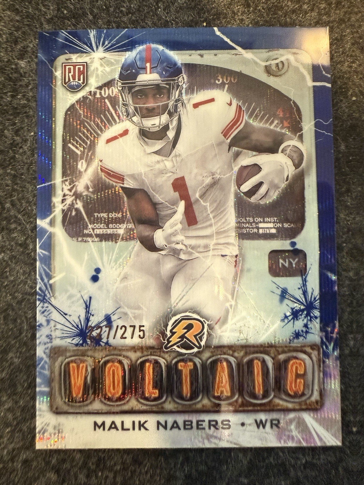 2024 Topps Resurgence - Voltaic Malik Nabers #V-6 Navy Surge Refractor /275 (RC)