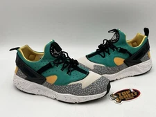 Nike Air Huarache Ulitity Safari 2015 Size 8.5 Authentic Used Green Trainer Rare