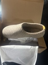 Tuffeln Closed Heel Slippers