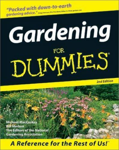 For Dummies Ser.: Gardening for Dummies® by Bill Marken and Michael MacCaskey... - Picture 1 of 1