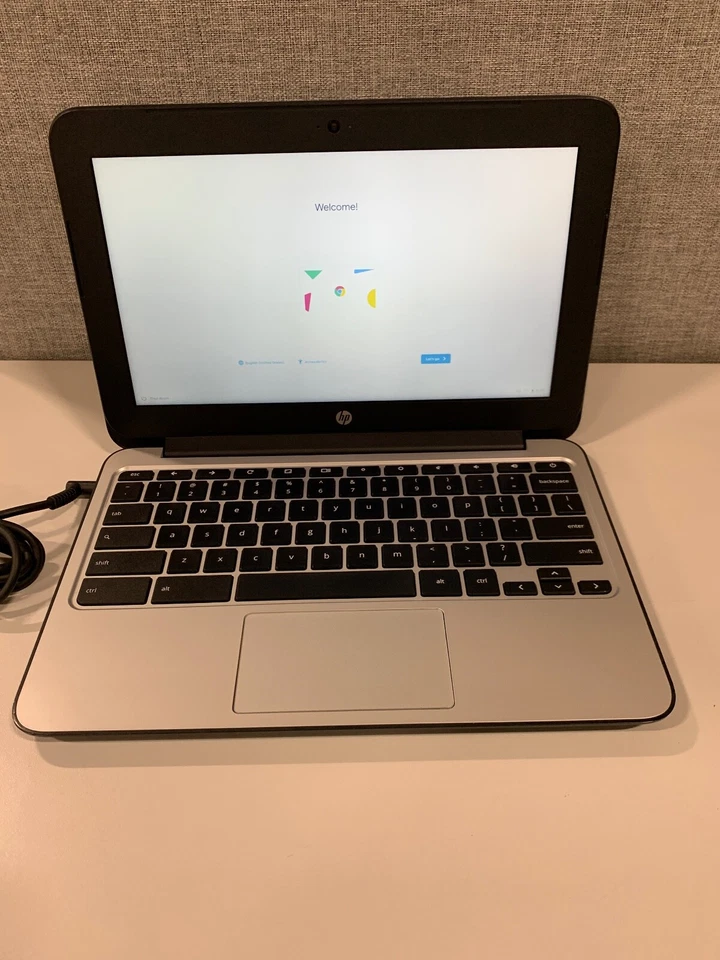 HP Chromebook 11 G3 11.6" (16GB, Intel Celeron, 2.16GHz, 4GB RAM) Foto 2 de 4