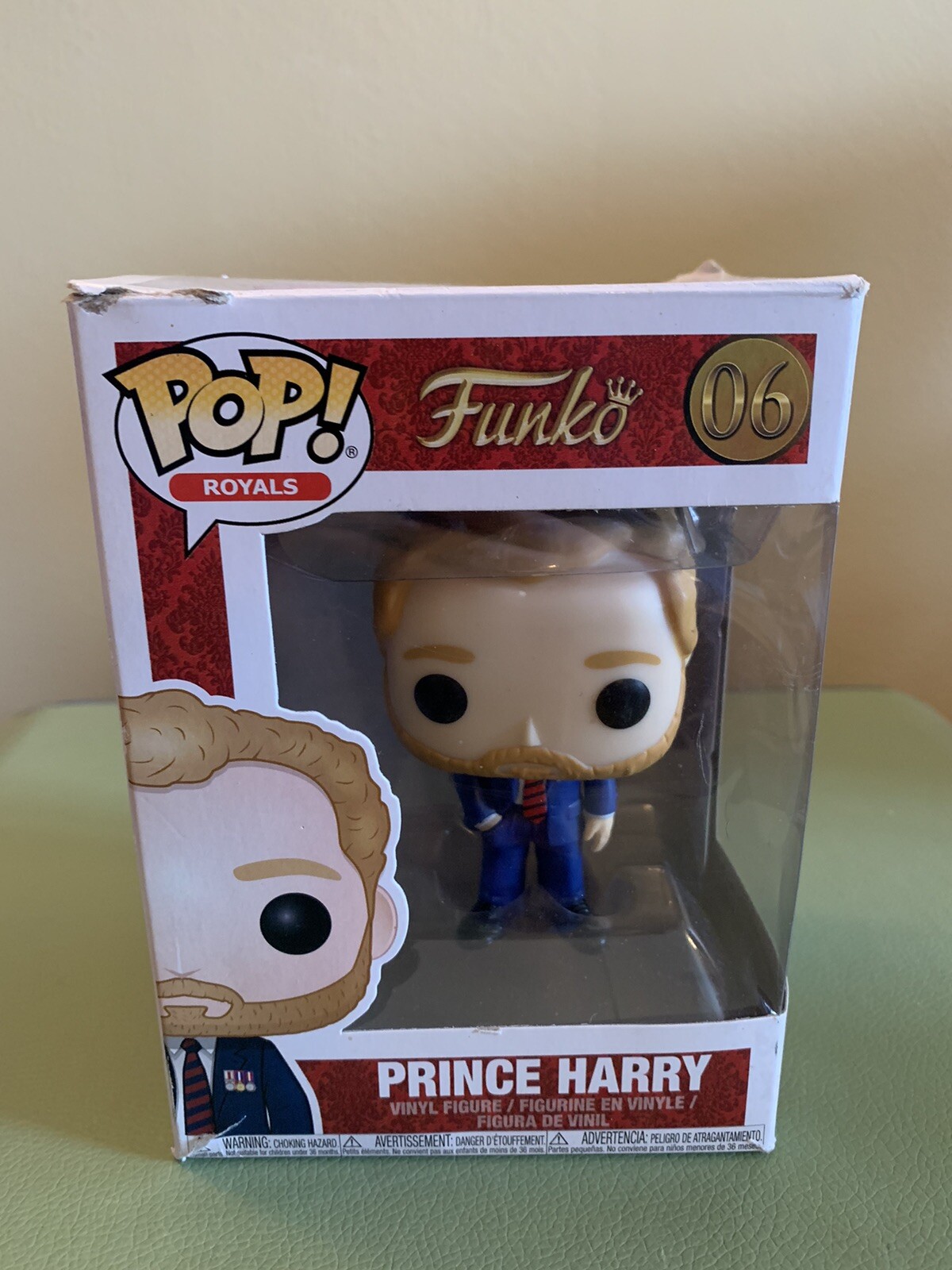 Figura De Vinilo Royals Funko Pop Del Príncipe Harry 06. Duque De Sussex. En Caja