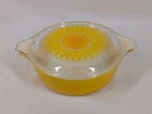 Vintage Pyrex 470 1 Pint Sunflower Casserole Dish w Lid Yellow Daisy USA