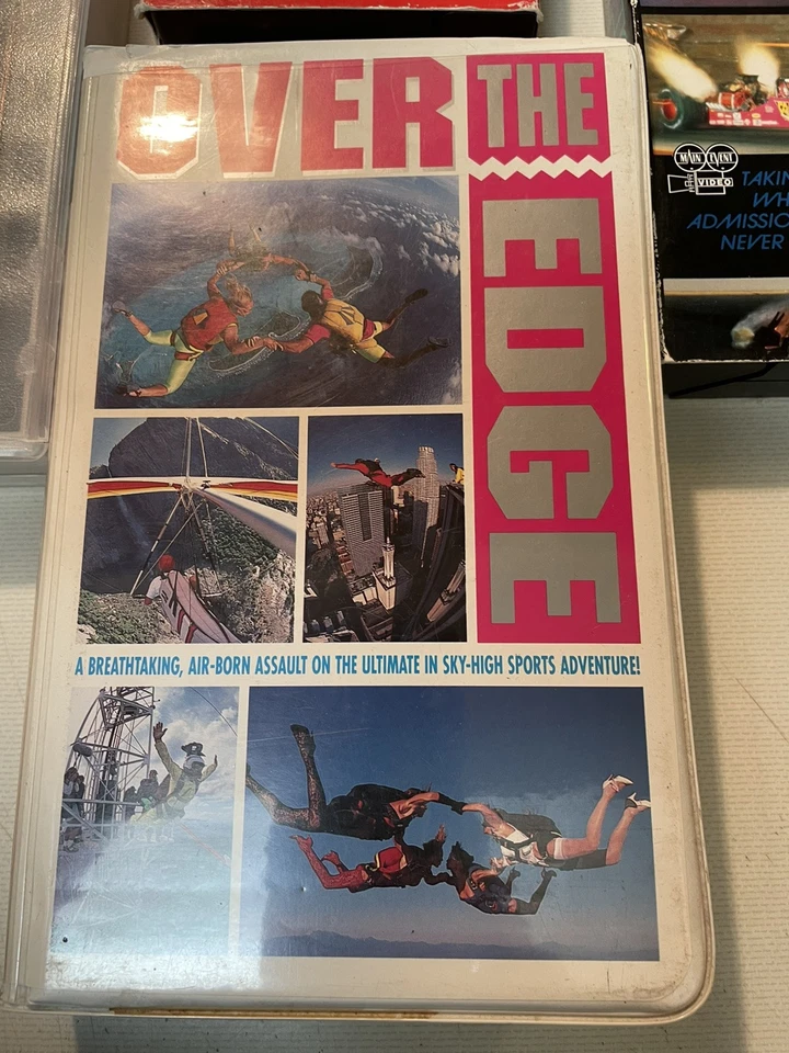 LOT Of 4 Extreme Sports VHS Tapes. Tony Hawk Skateboarding. Over The Edge. Funny Foto 2 de 4