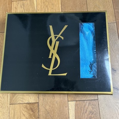 Vintage nagelneu im Karton YSL Morgenmantel Größe L