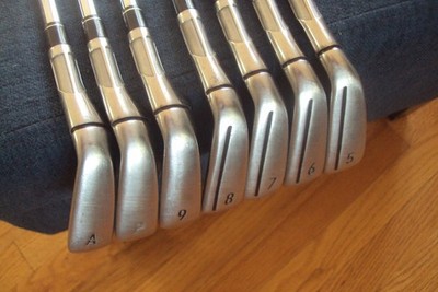 Taylormade Stealth irons 5-PW,AW KBS Max MT 85g regular steel std length