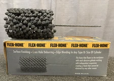 FLEX-HONE GBD40018 Flexible Cylinder Hone: For 4 in Bore, 6 in Hone Lg, Silicon