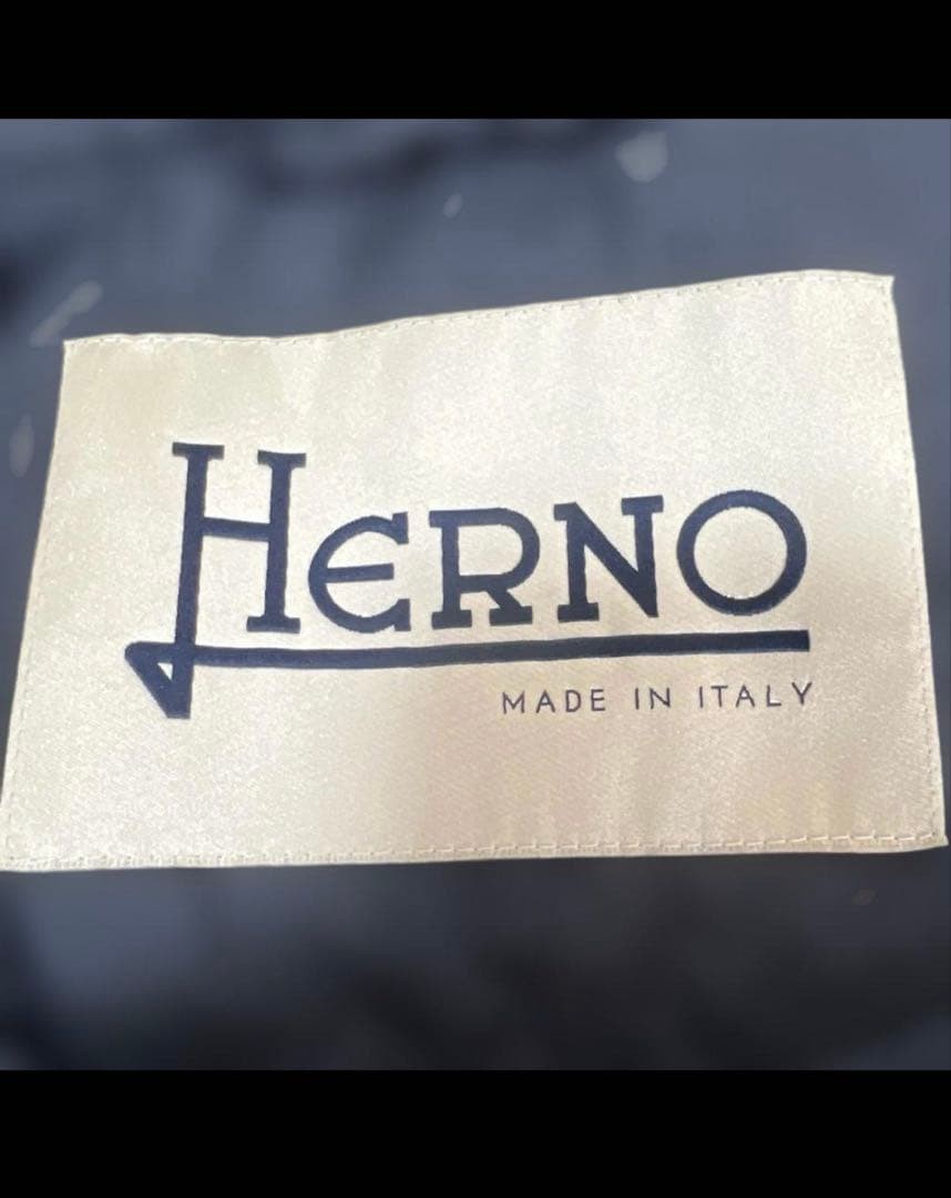 Excellent condition Herno nylon jacket blouson sh… - image 11