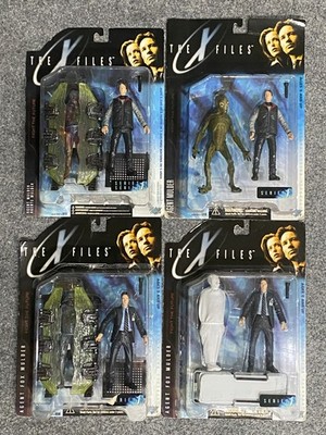 The X Files SET of Mulder Action Figures 1998 Series 1  / David Duchovny