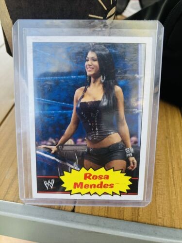 2012 Topps Heritage WWE Rosa Mendes card #34 Excellent Condition Top Load