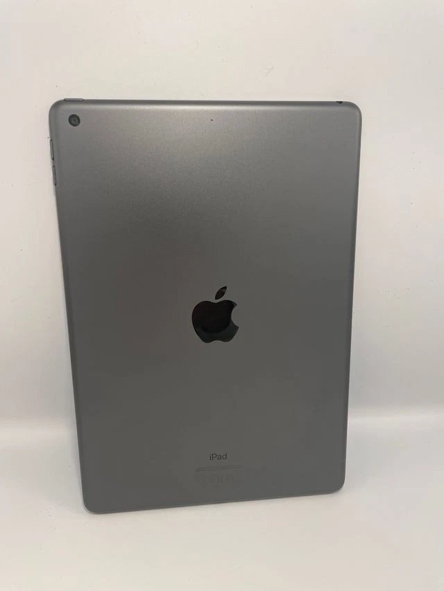 Apple iPad 9.7” 6th Gen 2018 WiFi 32GB Space Gray Touch ID iPadOS Tablet - Imagen 3 de 4