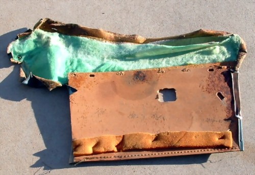 '71 Cutlass/442 Conv Rt 1/4 Trim Panel Used OEM (417) - Imagen 2 de 2