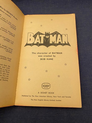 1966 1st BATMAN PAPERBACK SIGNET BOOKS BEST OF THE ORIGINAL BATMAN First Print - Imagen 10 de 14