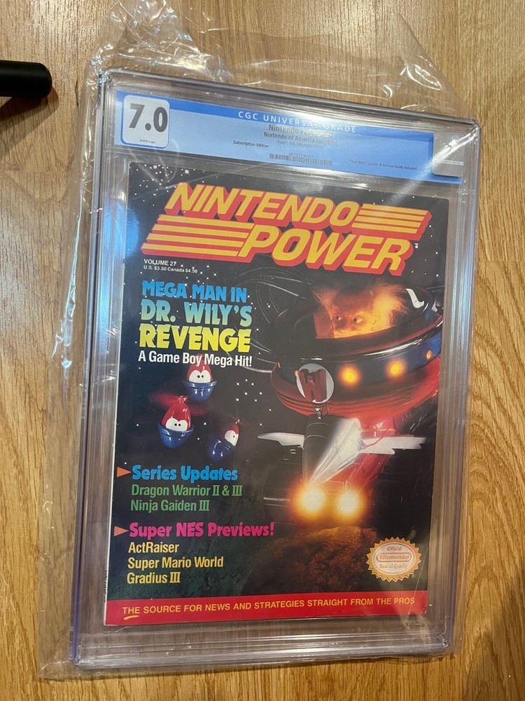 CGC 7.0 Nintendo Power 1989 Mega Man Dr Wily Revenge with Star Wars Poster Guide