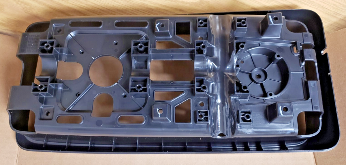 ブッチページ NEW GENUINE PACCAR OEM MIRROR BEZEL KIT w/ SCREWS ~ R18-6027 | eBay