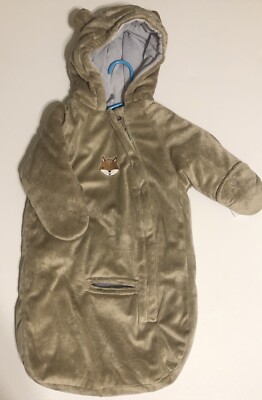 Carters 0-6 Months Hooded SNOW SUIT w/Snaps to Access Hands & Seat Belt Opening