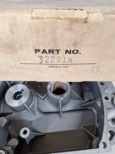 NOS Tecumseh 32221A Engine Base Flange - Picture 4 of 4