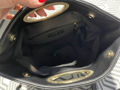 Forever New Black Handbag With Gold Tone Hardware Chain Med-Small - Picture 10 of 10