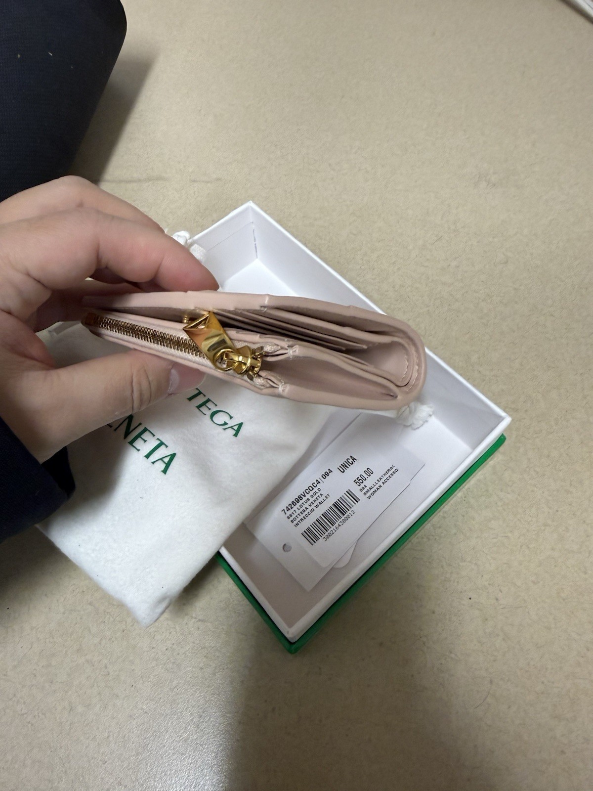 Bottega Veneta Intreccio Wallet Pink，Lutos Gold thumbnail 4