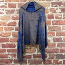 Boho Floral Shawl Poncho Scarf Womens OS Gray Blue Fringe Button Front Cape