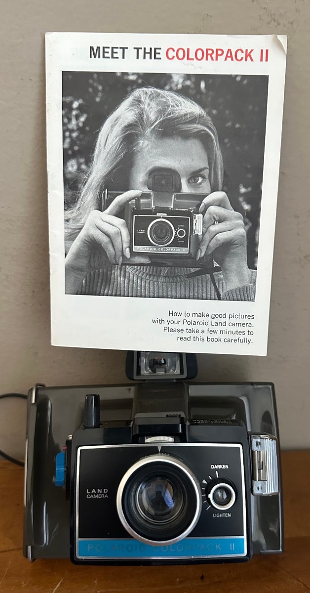 Vintage Polaroid Colorpack II Land Camera 1969-1972/100 Instant