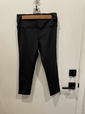 Zella Classic Live In Black Capri Length Leggings - Size Medium - Nordstrom