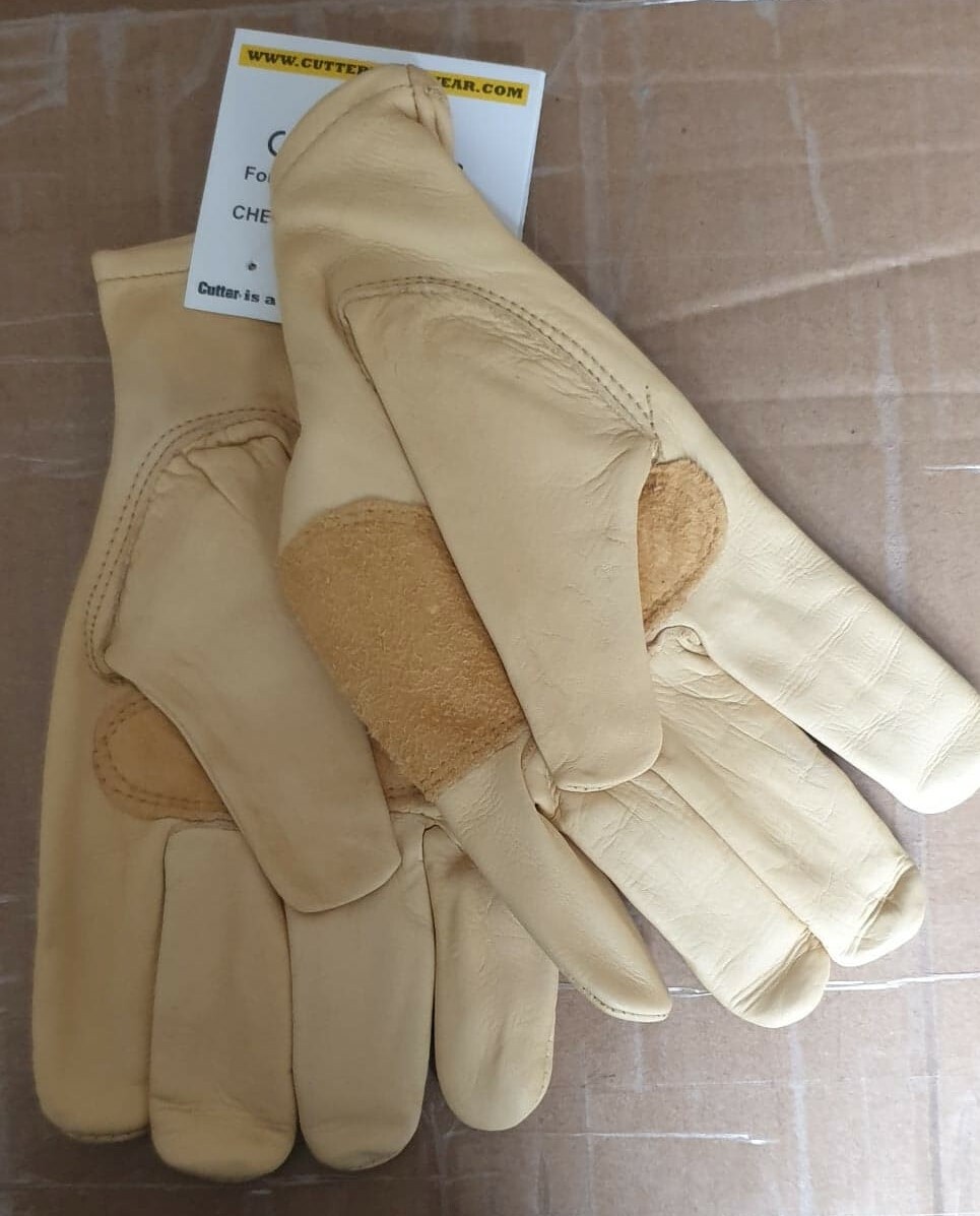 Cutter CW300 Work, Gardening Gloves Water Repellent 100 Leather Thorn