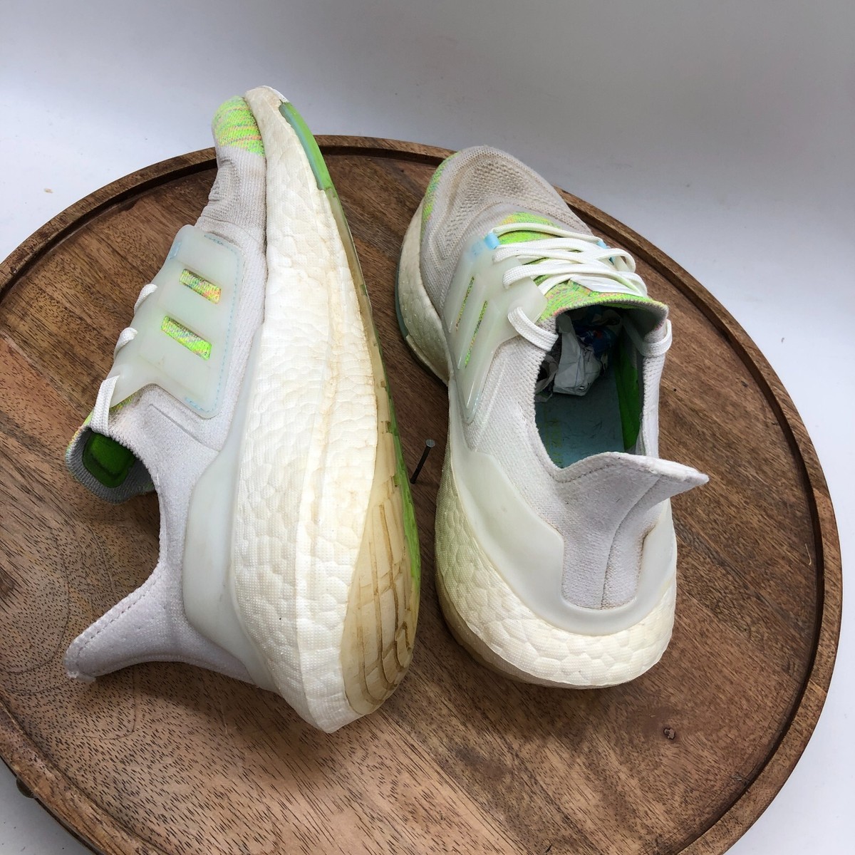 Adidas UltraBoost 22 White Green Men's Size 7 Running Shoes