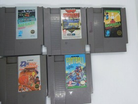 Rad Racer, Super Jeopardy, b&eacute;isbol, doble regate, f&uacute;tbol NES con manuales