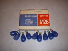 Vintage WESTINGHOUSE FLASH BULBS M2B, 9 BULBS INCLUDED 