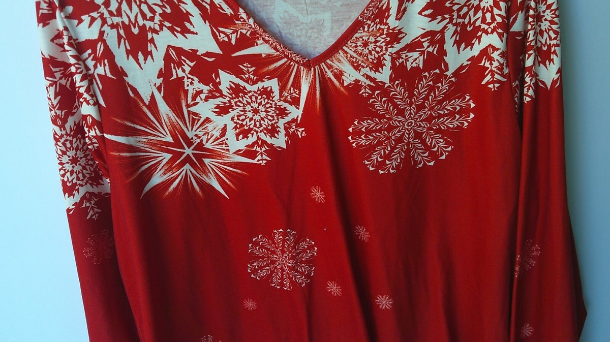 ノラ様 NORACORA Red White Snowflakes Women's Long Sleeve Blouse Large | eBay
