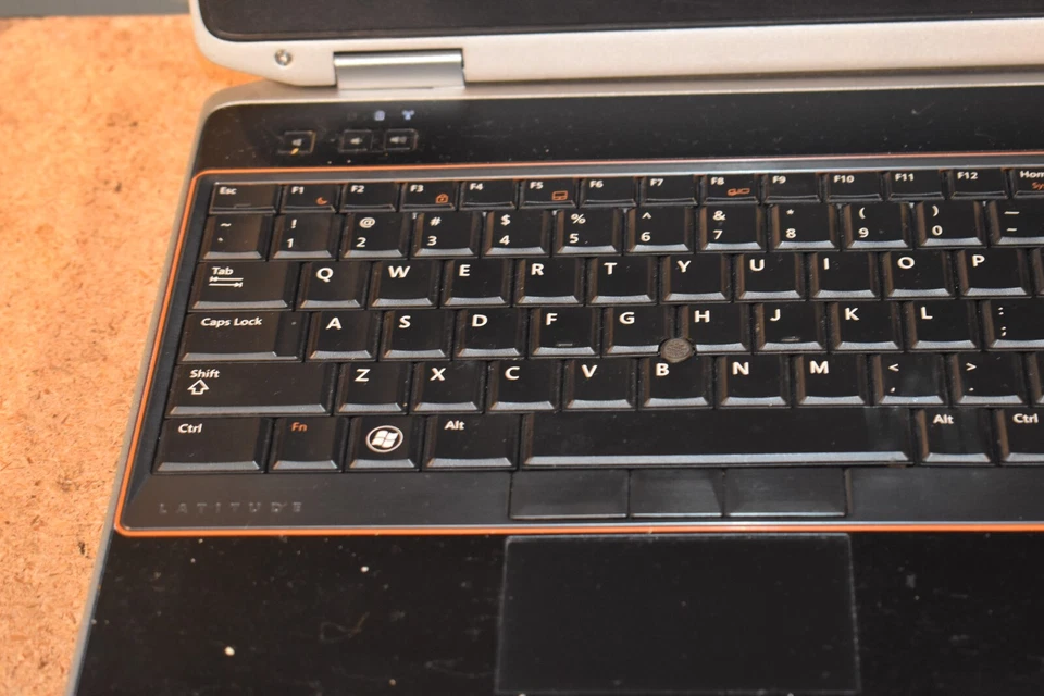 Dell Latitude E6520 Intel Core i7-2640M 128GB SSD Windows 7 Pro 32-bit Bluetooth - Image 4 of 4