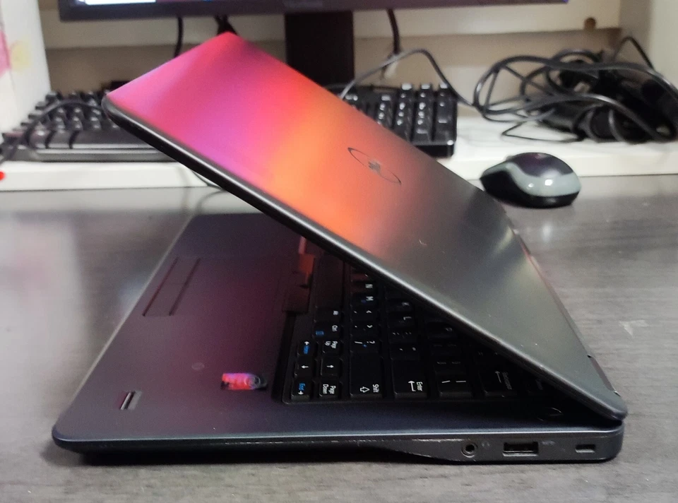 Dell Latitude E7450 · i7-5600U · 8GB · 128GB, photo 3 sur 5