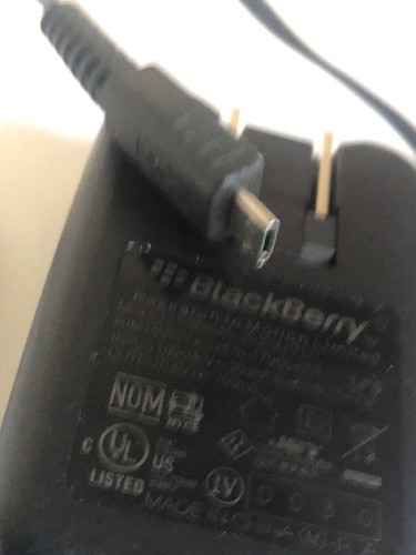 Blackberry Charger - Picture 2 of 4