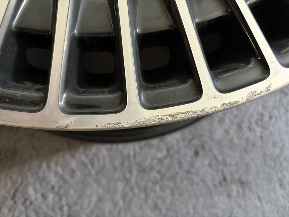 8,5 x 20 ET50,5 Original Mercedes AMG Alufelge EQA EQB H243 X243 A2434010600 - Bild 3 von 4