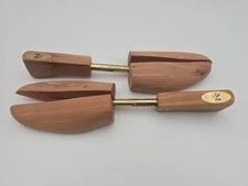 MW Men's Wearhouse Rochester Cedar Shoe Tree Stretcher Adjustable Max Size 12