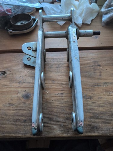 Paire De Roulements De Roue Arrière Pour Triumph Tiger Cub T15 T20 – Silencieux Et Durables – Réf 97-0826
