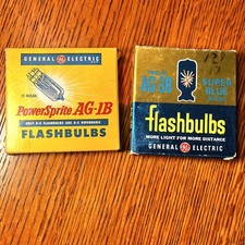 VINTAGE GENERAL ELECTRIC AG-1B blue and AG-3B Super Blue Flash Bulbs 11 Bulbs