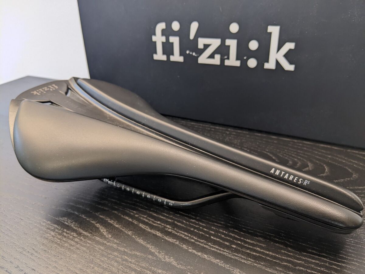 Fizik Antares R5 Versus Evo Saddle - Regular Size | eBay Fizik Antares R5 Versus Evo Saddle - Regular Size | eBay