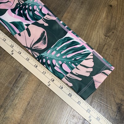 NIKE - ピステ Nike Dri Fit Botanical Print Fast Crop Legging Pink Green
