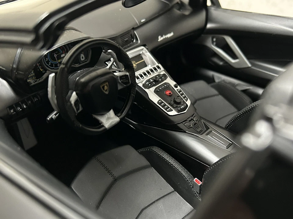 POCHER 1/8 Lamborghini Aventador LP700-4 Roadster Nero Nemesis HK121 - Immagine 3 di 4