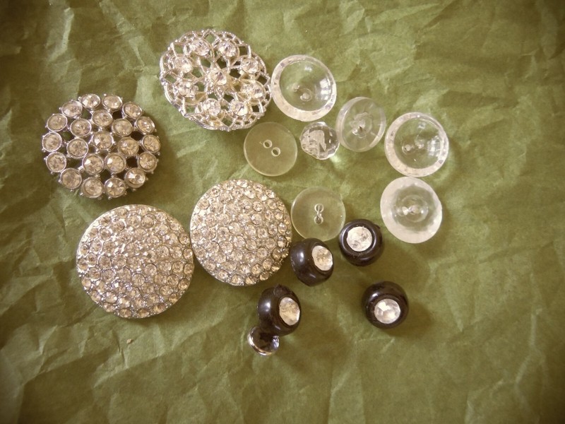 Lot of 16 Unique Vintage Rhinestone & Glass Buttons
